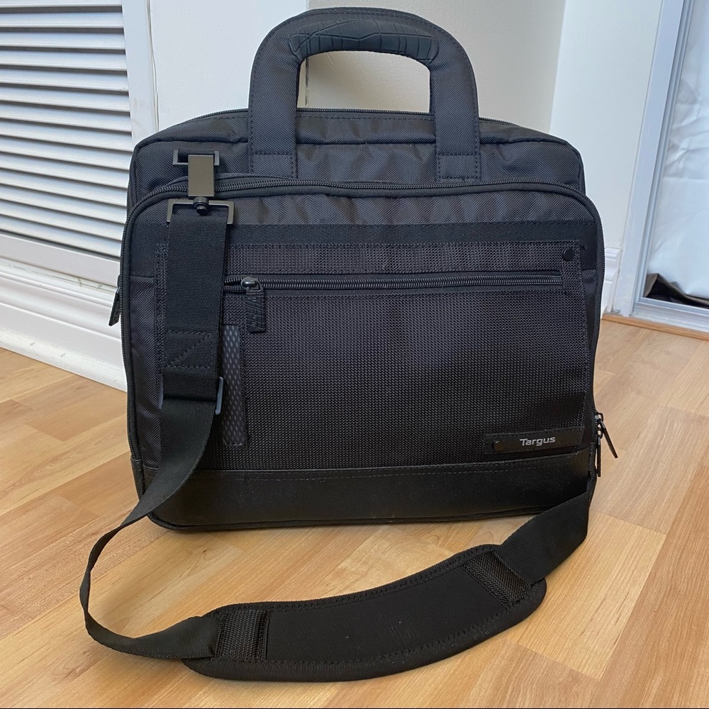 Targus Laptop Bag